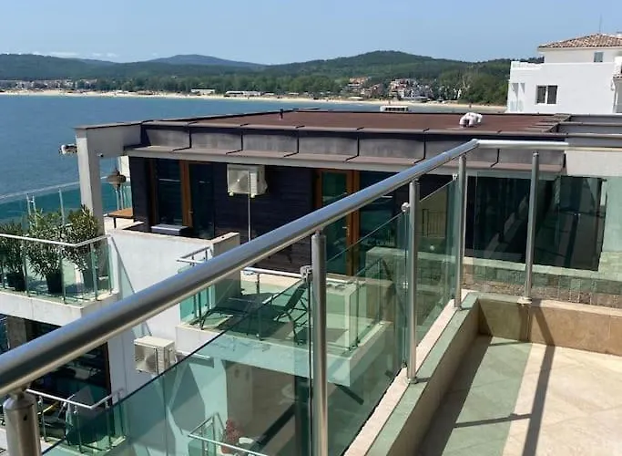 2 Bed Suite, Exclusive Sea Views